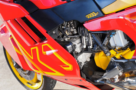 BMW K1